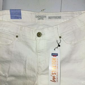 Low-rise boyfriend cut skinny jeans NWT